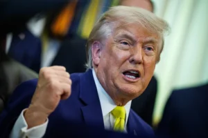 Trump anuncia que ha alcanzado un acuerdo con Irán para reabrir el estrecho de Ormuz