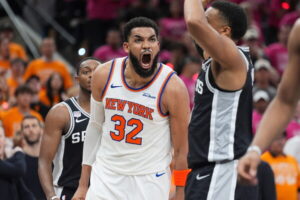 Los Knicks se llevan 1er. juego de las Finales tras vencer a Spurs por 105-95