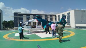 SNS brinda asistencia médica a empleados de Supérate afectados en accidente de tránsito