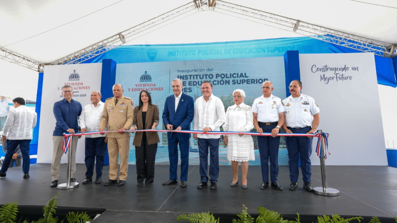 Presidente Luis Abinader inaugura moderno complejo académico y administrativo del Instituto Policial de Educación Superior