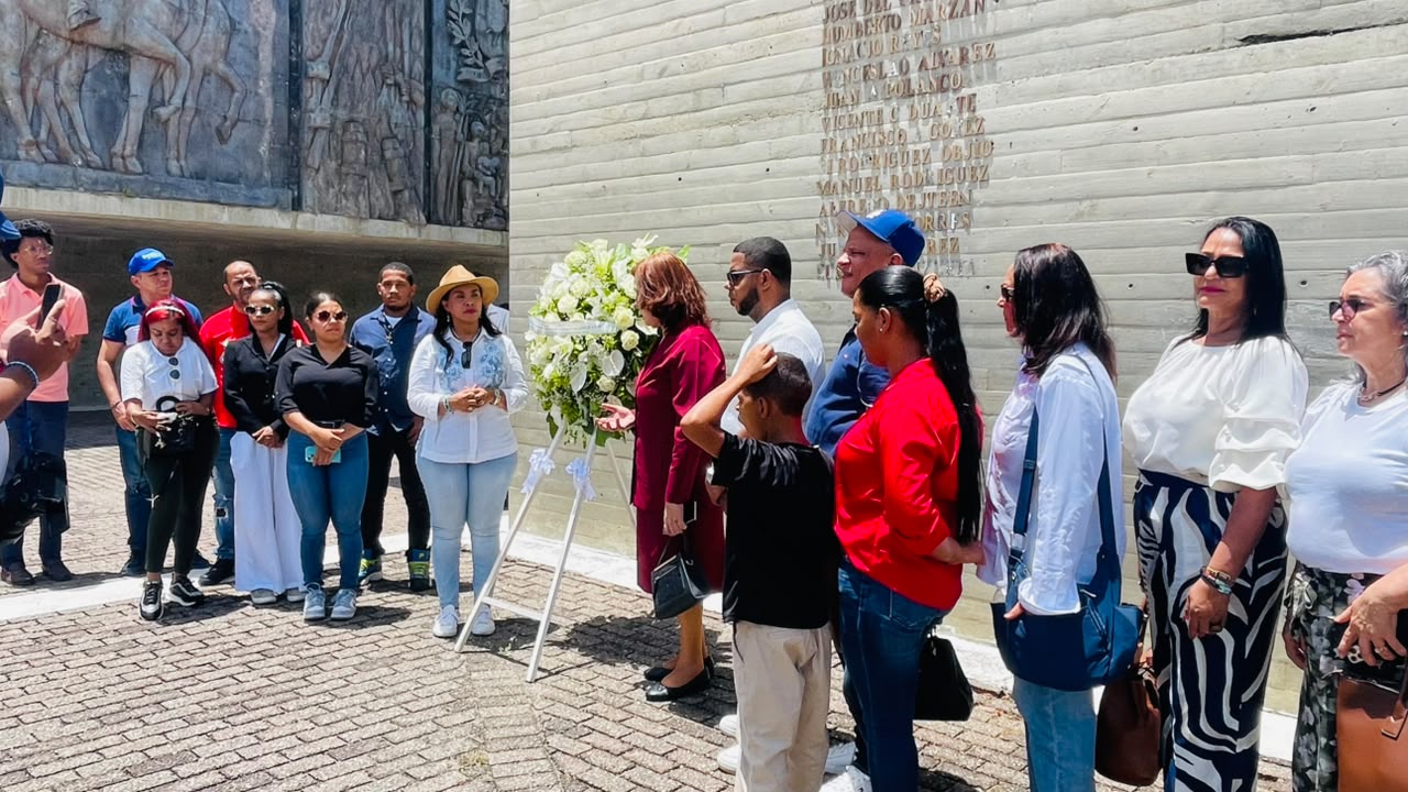 Alcaldía de Santiago realiza amplio recorrido patrimonial por los escenarios de la Restauración