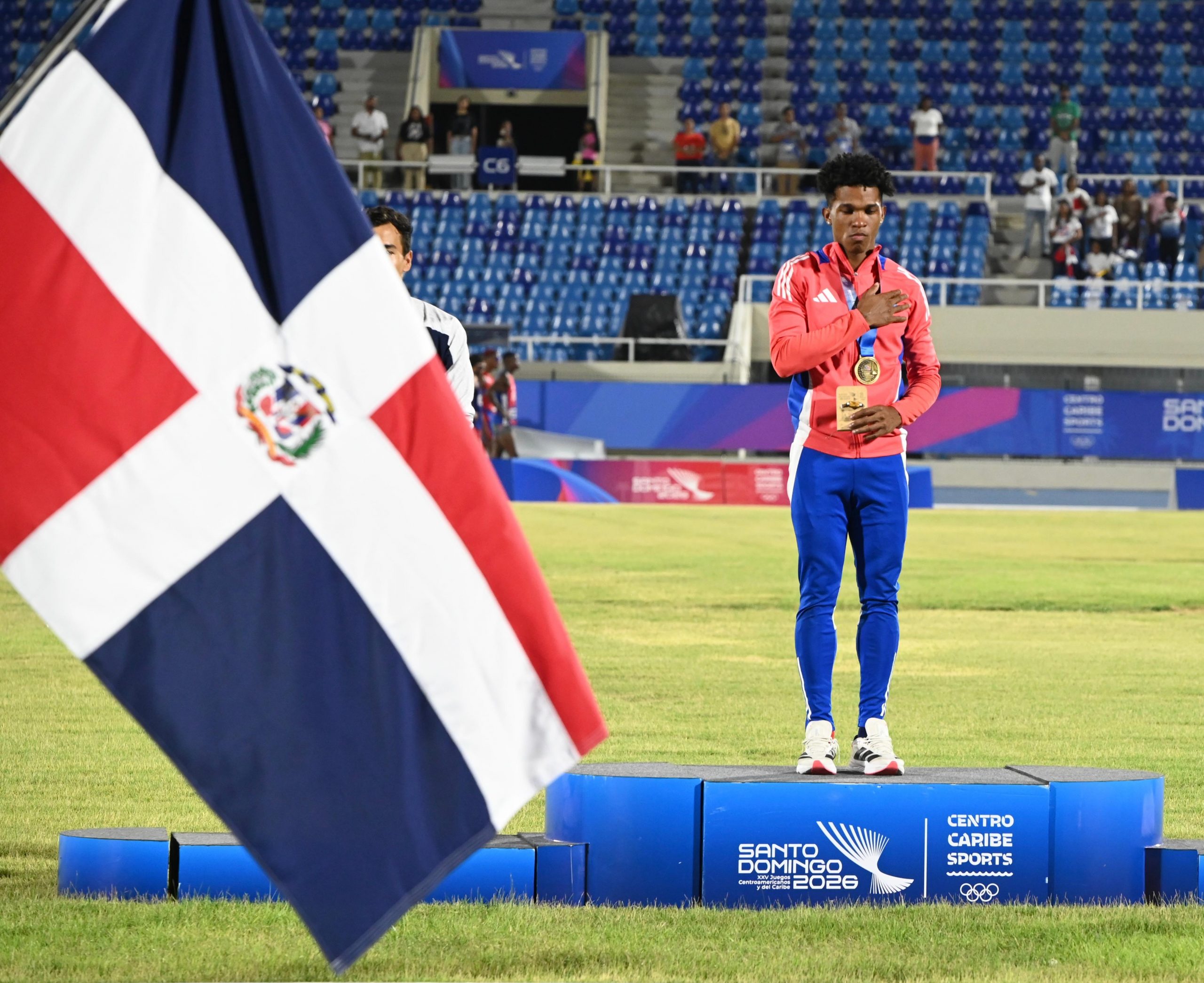 RD suma otro oro en 400 metros con vallas