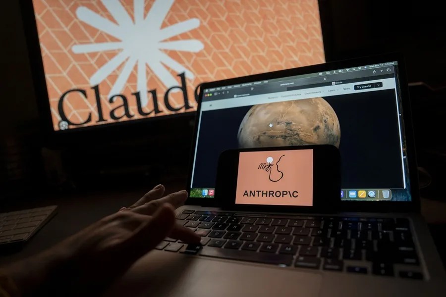 El director de Anthropic afirma que «la industria mintió» sobre el peligro de la IA