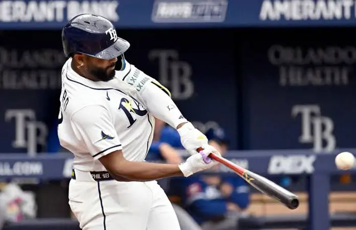 Caminero pega jonrón que le da la victoria 2-1 a Rays ante Atléticos