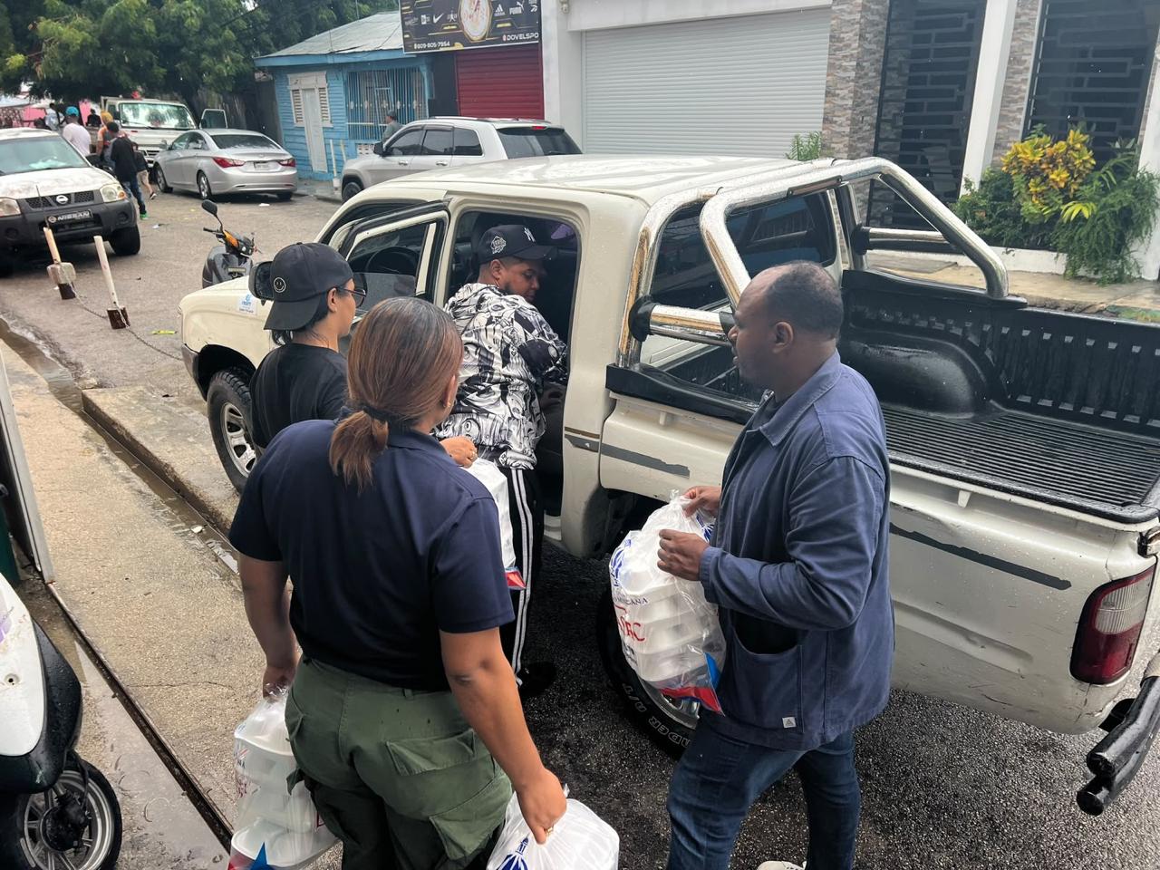 DASAC despliega operativos de asistencia alimentaria en provincias afectadas por inundaciones