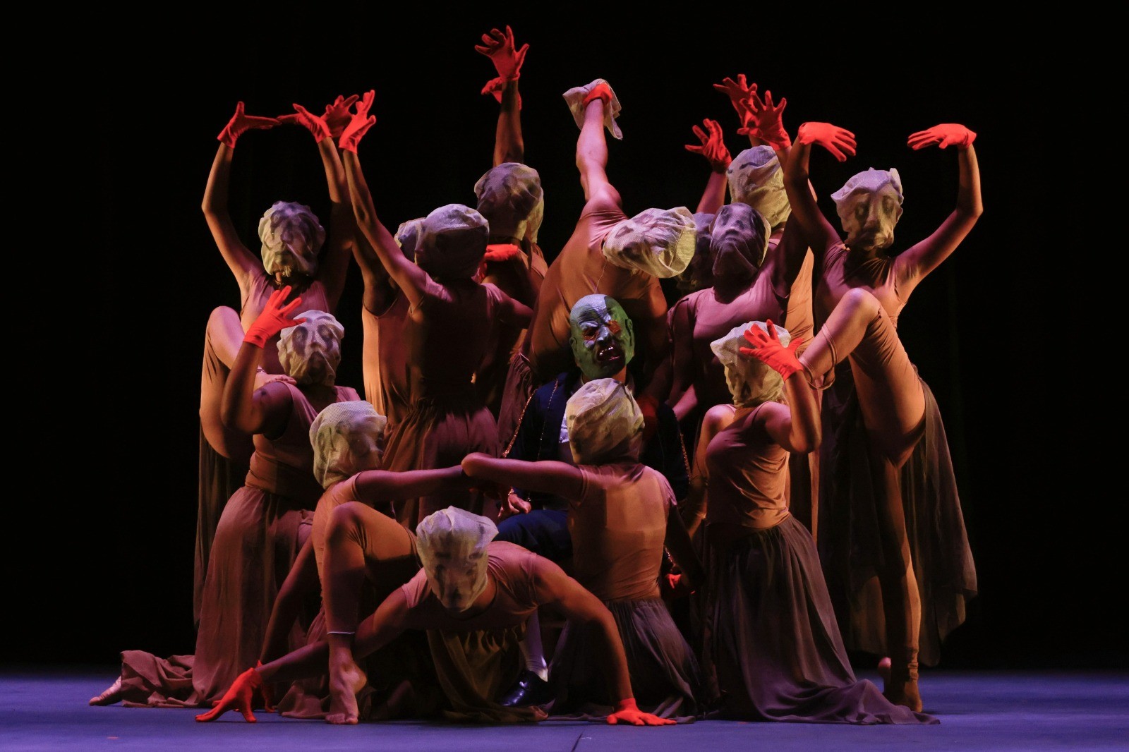 EDANCO 2026 finaliza con dos funciones de Danza Joven a casa llena en la Sala Manuel Rueda