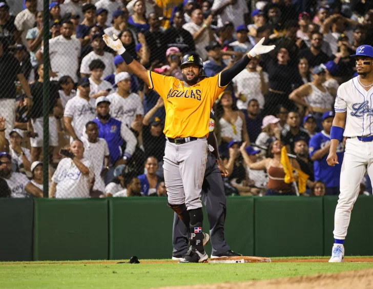Jorge Bonifacio lidera triunfo de las Águilas sobre el Licey con triple de tres vueltas